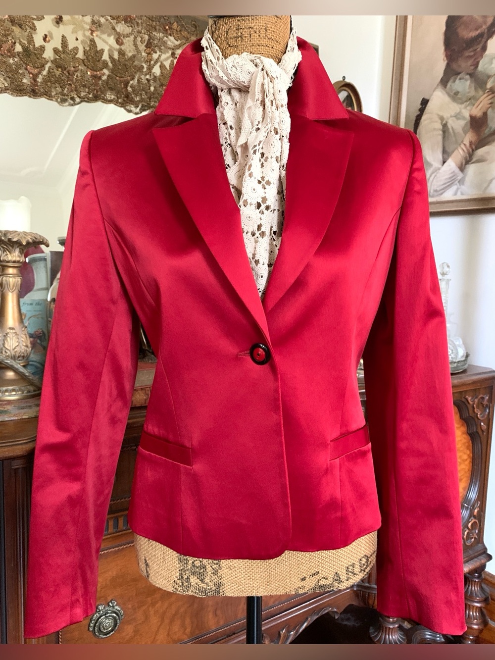 Vintage Red Satin Victorian-inspo English-Style Valentine’s Christmas Blazer